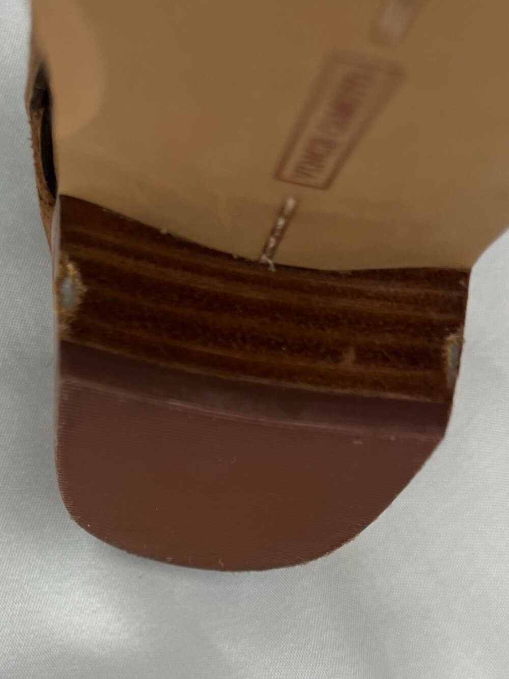 Vince Camuto Pranika Womens Brown Perforated Suede Ankle Booties Sz 8.5 - Picture 9 of 16
